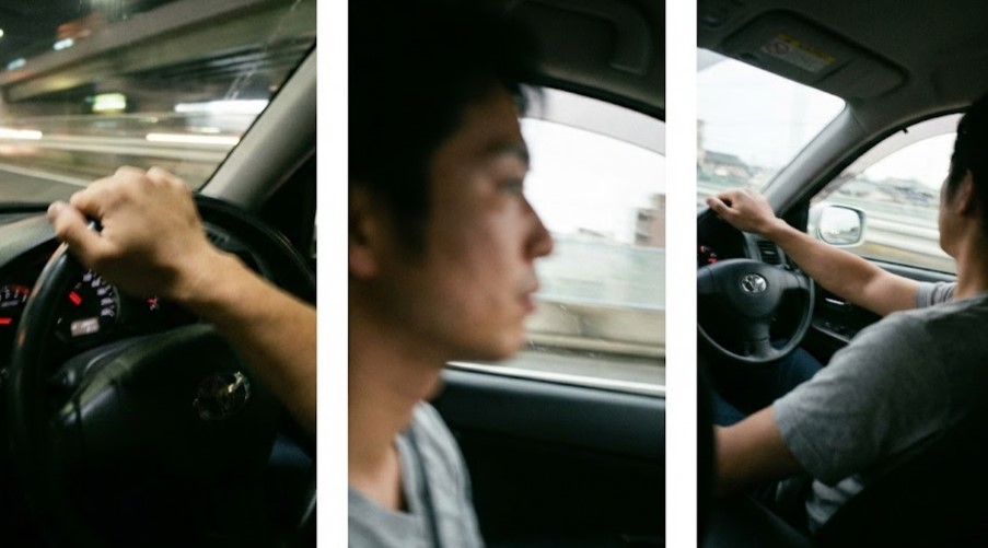 手・横顔・運転姿など、ふとした瞬間のイメージ写真