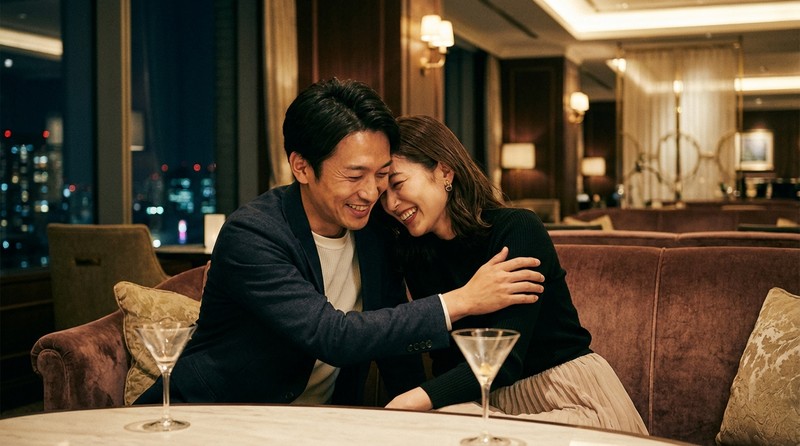 距離が近い・ボディタッチが増えるのイメージ写真